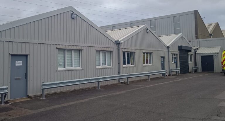 industrial units to let Birmingham warehouse DBSUK